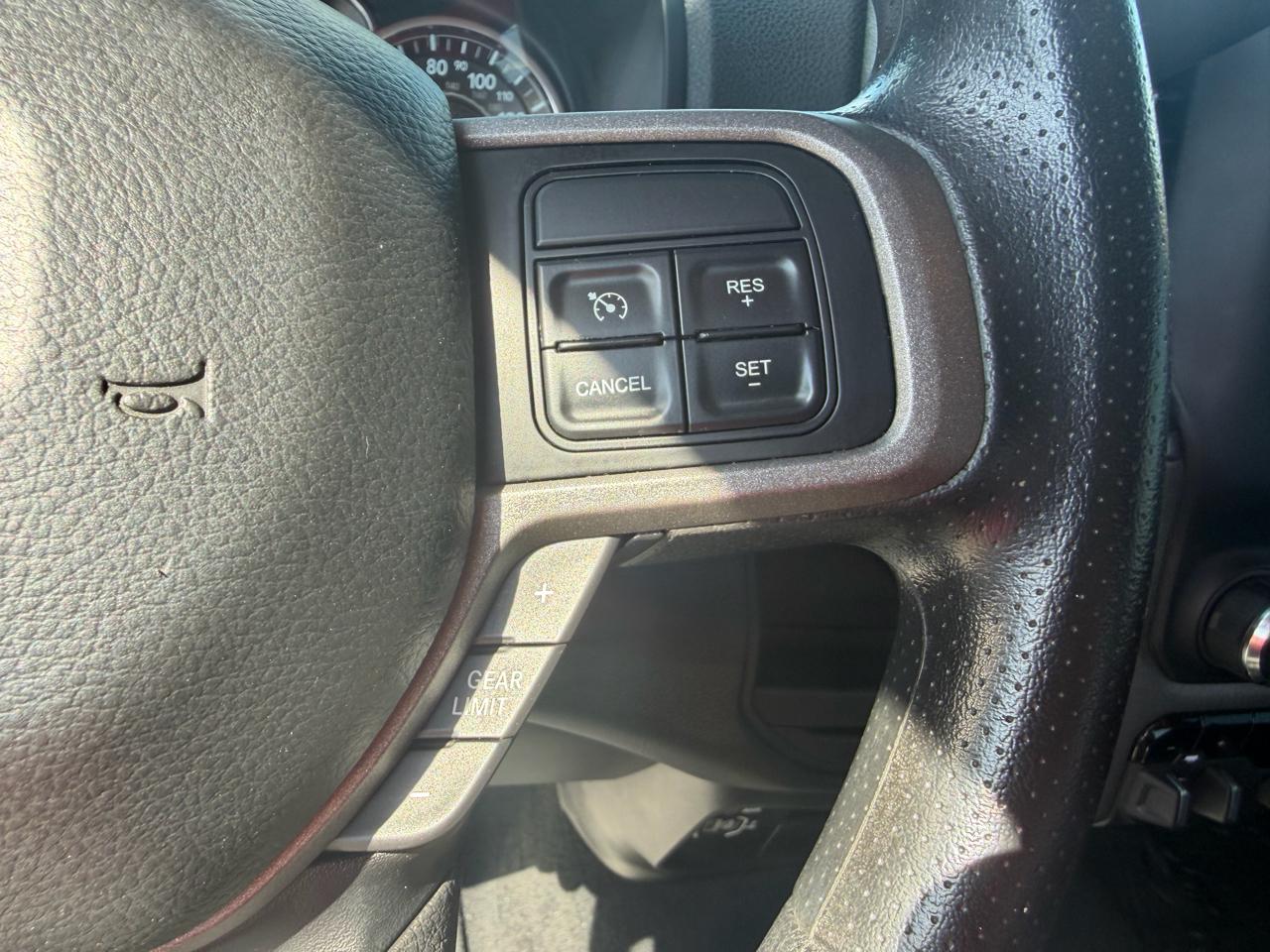 RAM 3500 Tradesman 4x4 Reg Cab 8' Box 2020
