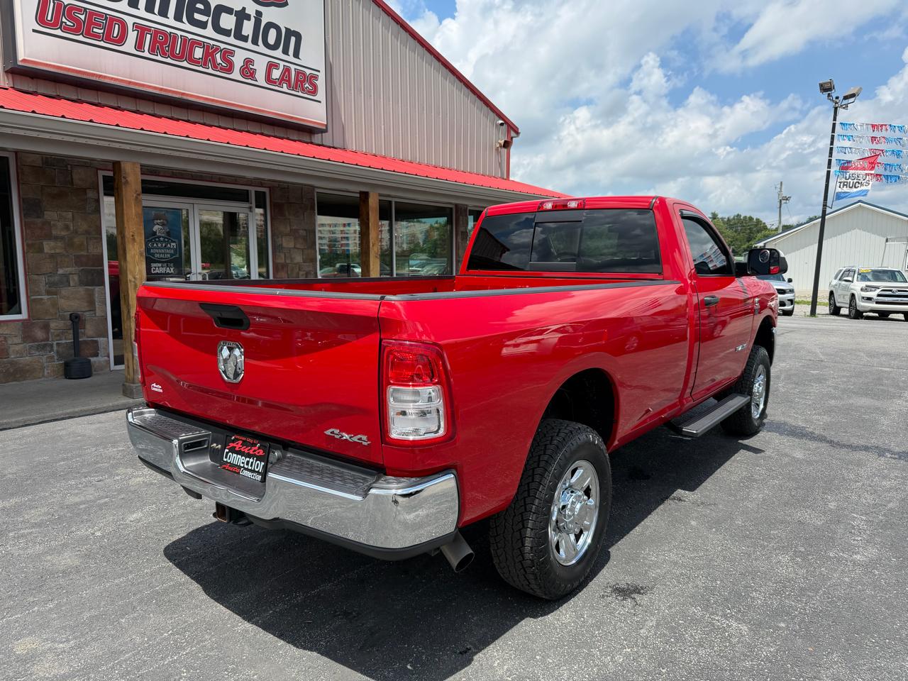 RAM 3500 Tradesman 4x4 Reg Cab 8' Box 2020