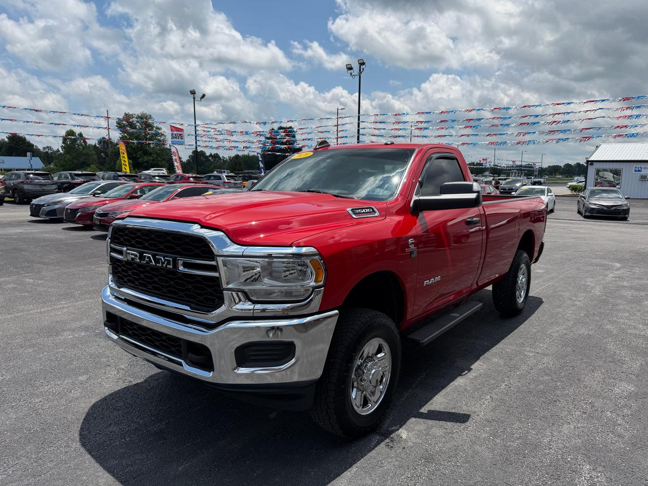 RAM 3500 Tradesman 4x4 Reg Cab 8' Box 2020