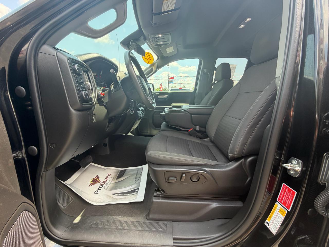 Chevrolet Silverado 1500 4WD Double Cab 147" Custom 2022