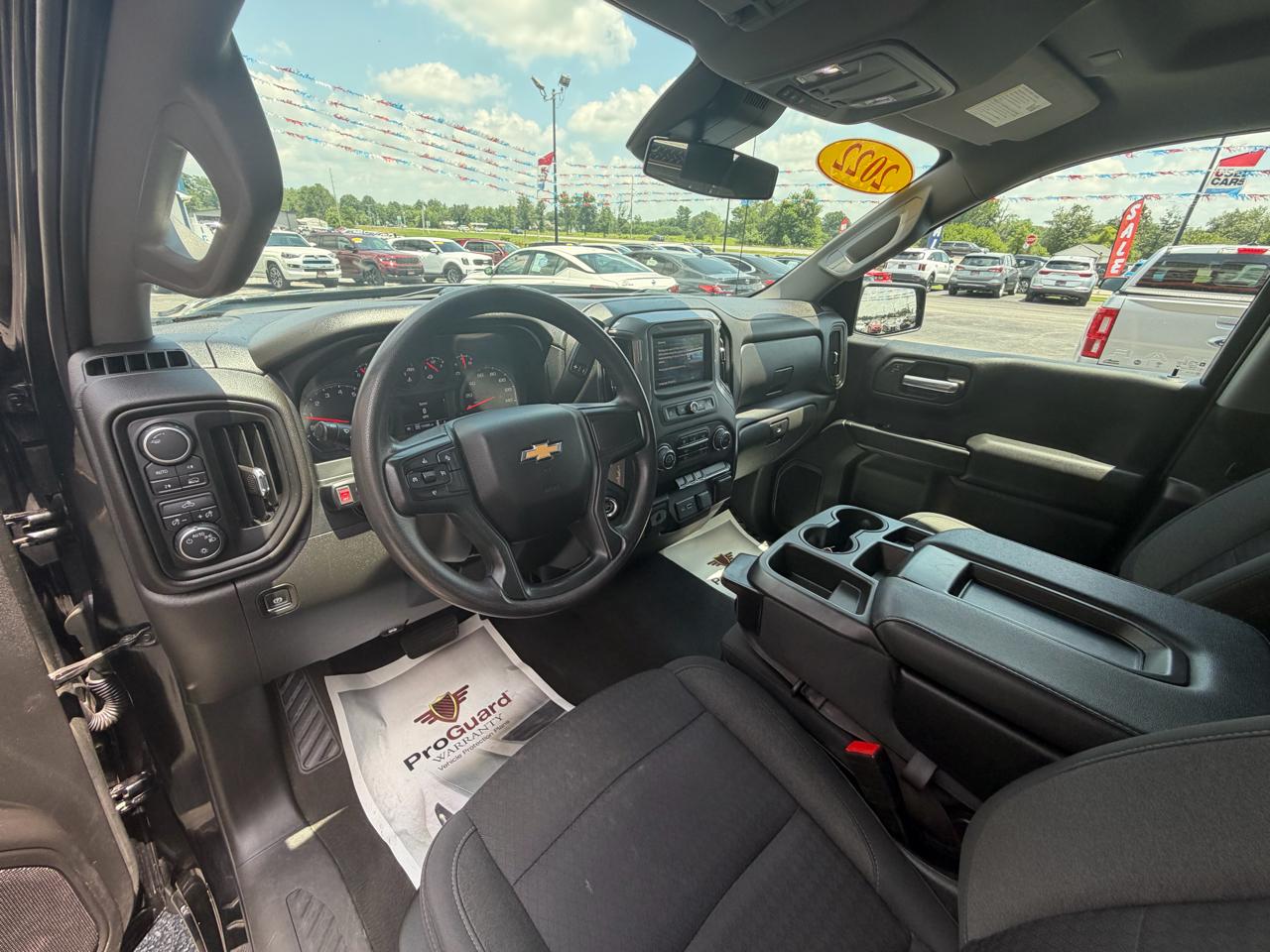 Chevrolet Silverado 1500 4WD Double Cab 147" Custom 2022