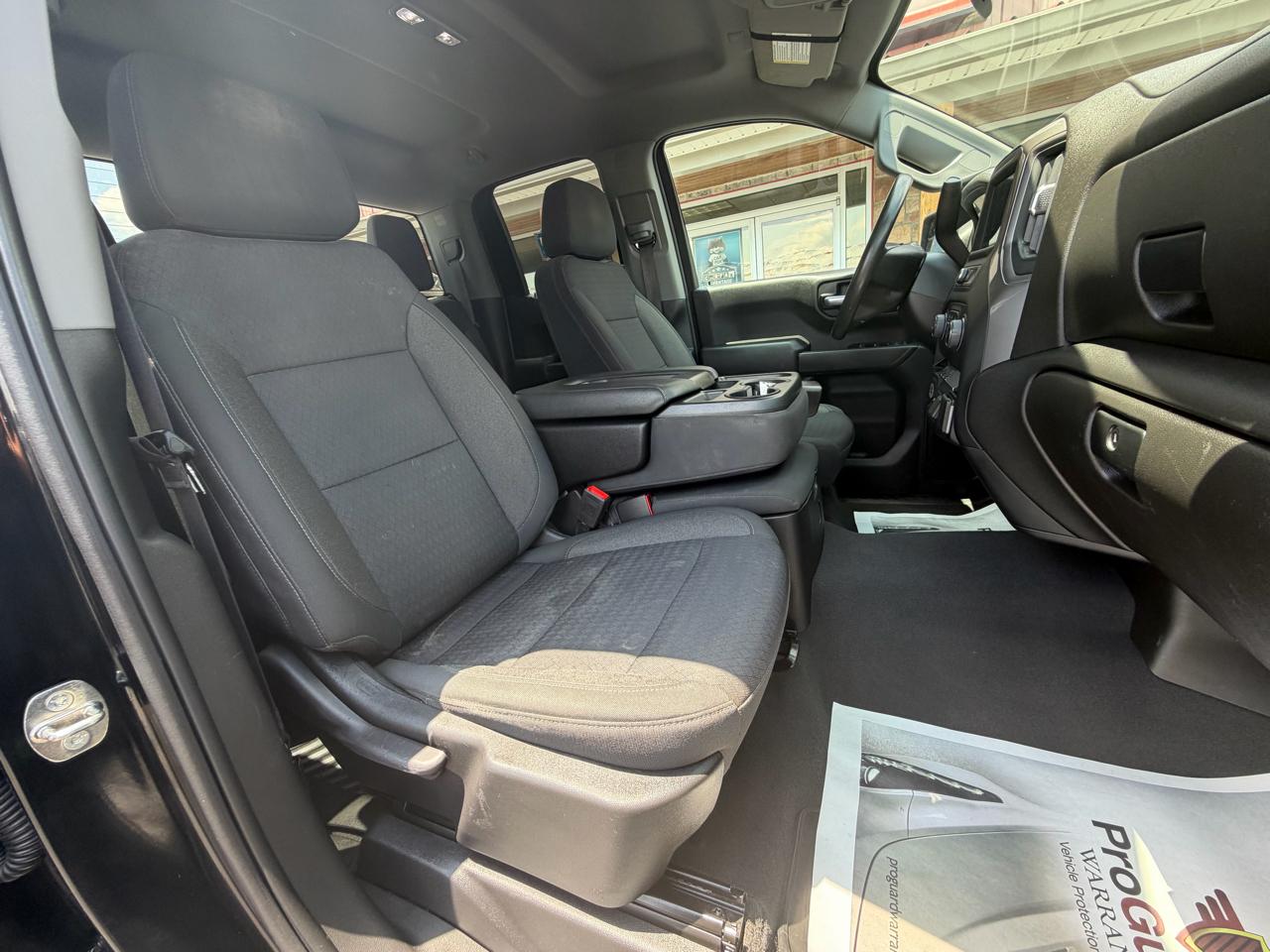 Chevrolet Silverado 1500 4WD Double Cab 147" Custom 2022