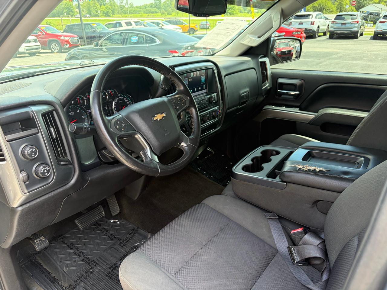 Chevrolet Silverado 1500 4WD Double Cab 143.5" LT w/1LT 2015