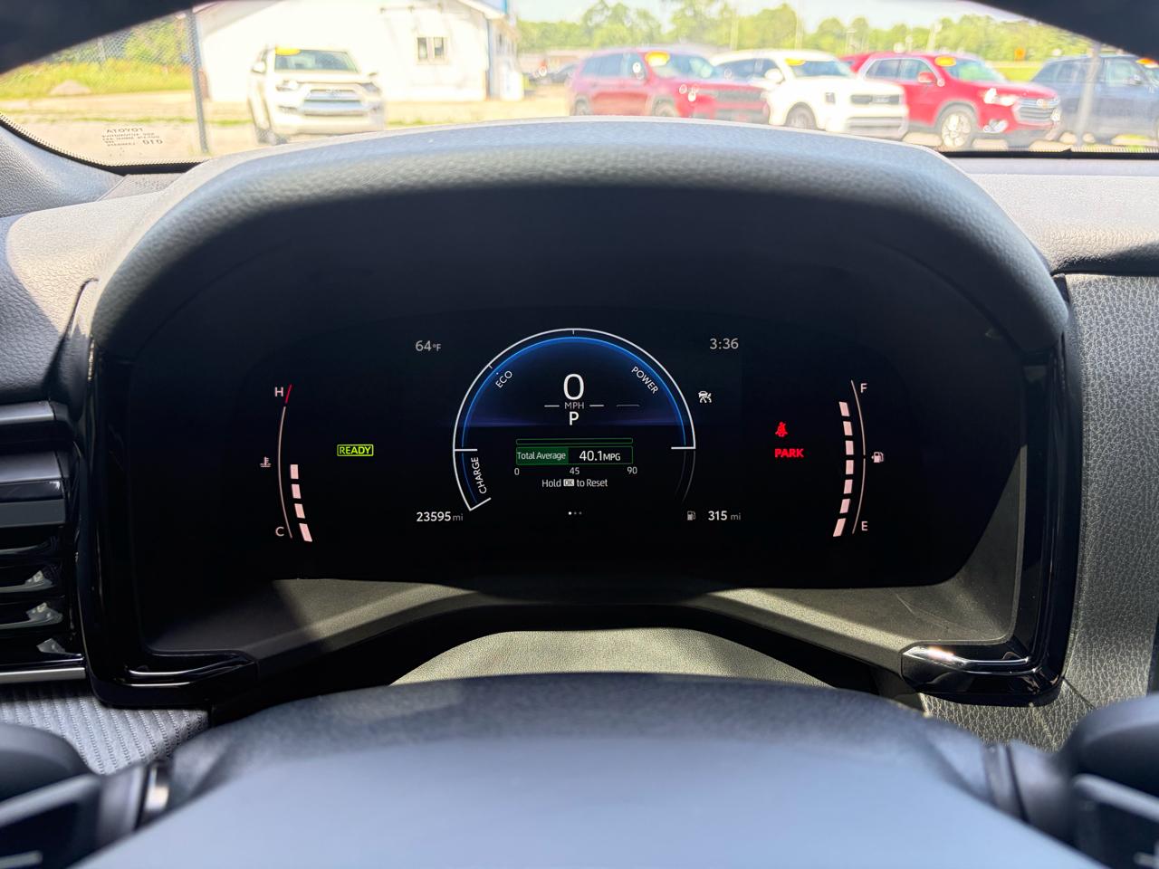 Toyota Camry XLE (Natl) 2025