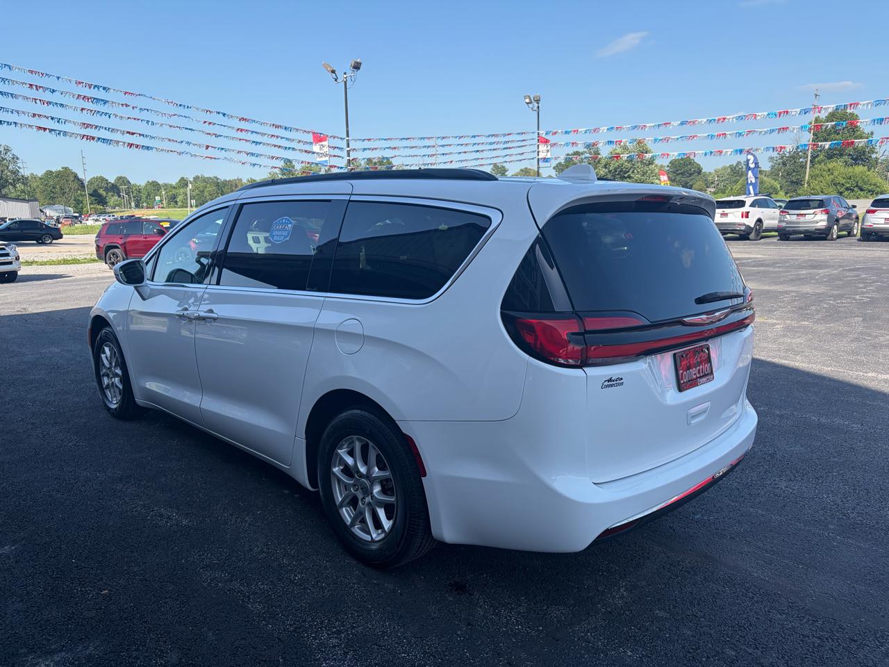 Chrysler Pacifica Touring L FWD 2022