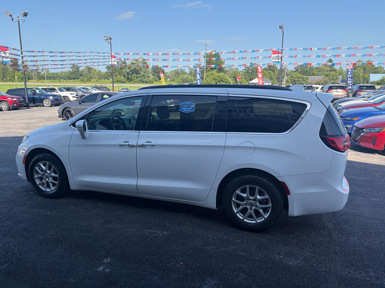 Chrysler Pacifica Touring L FWD 2022