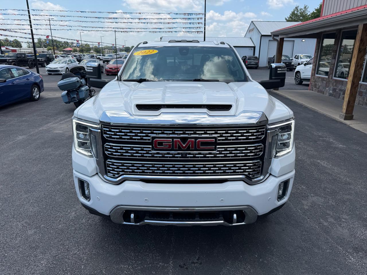 GMC Sierra 3500HD 4WD Crew Cab 172" Denali 2022