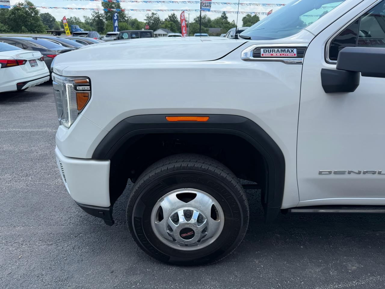 GMC Sierra 3500HD 4WD Crew Cab 172" Denali 2022
