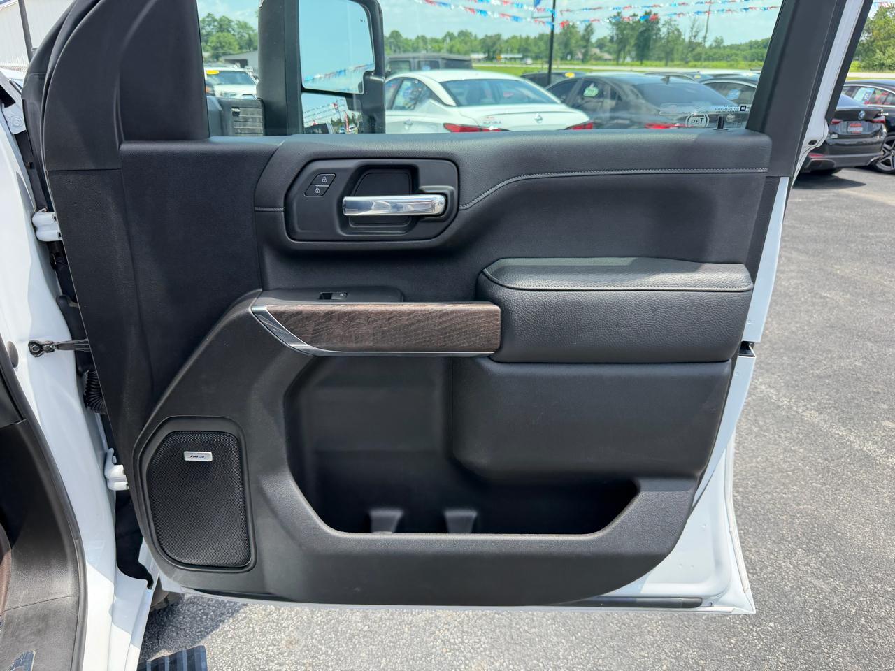 GMC Sierra 3500HD 4WD Crew Cab 172" Denali 2022