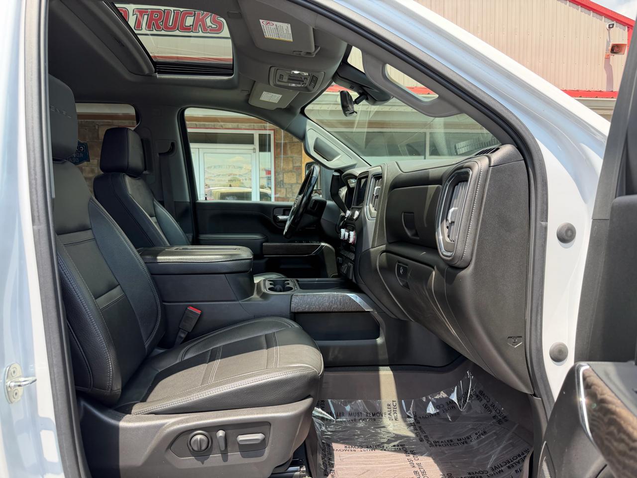 GMC Sierra 3500HD 4WD Crew Cab 172" Denali 2022