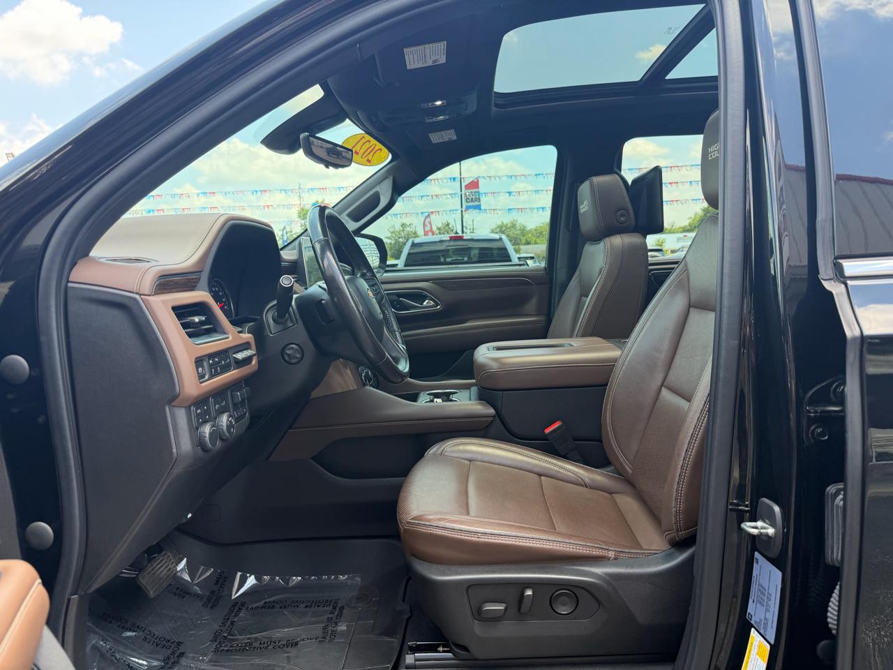 Chevrolet Tahoe 4WD 4dr High Country 2021