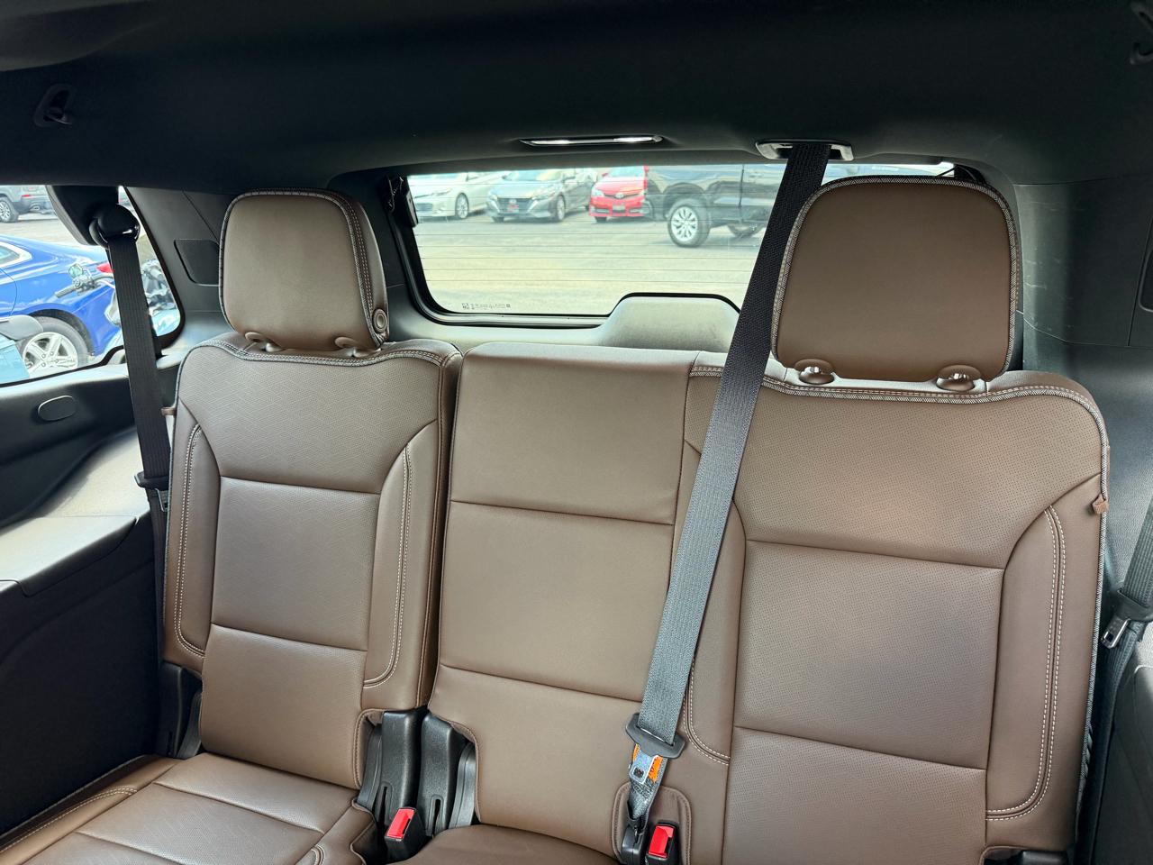 Chevrolet Tahoe 4WD 4dr High Country 2021