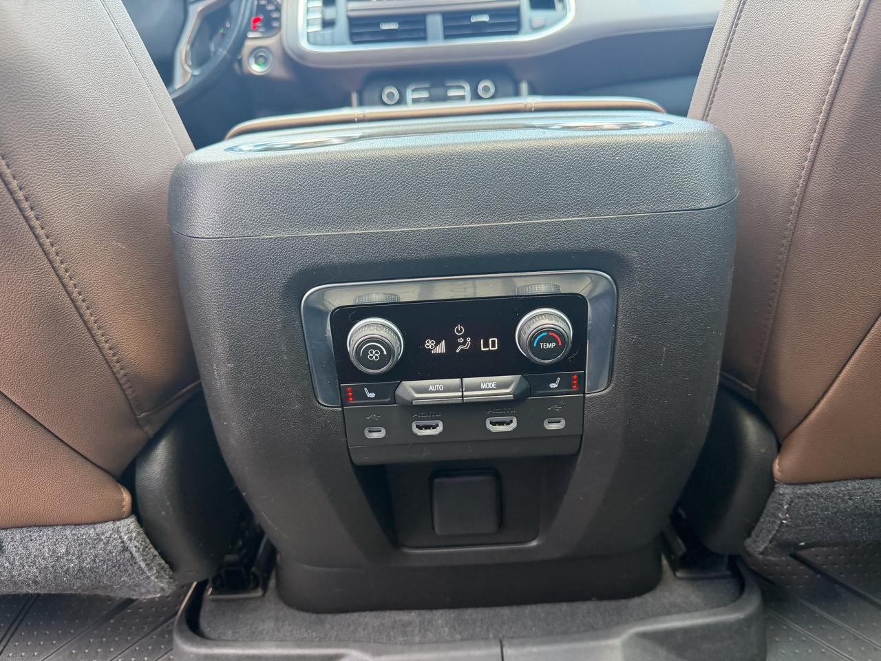 Chevrolet Tahoe 4WD 4dr High Country 2021