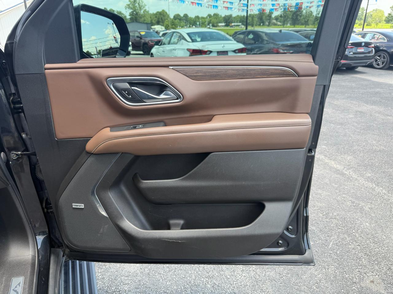 Chevrolet Tahoe 4WD 4dr High Country 2021