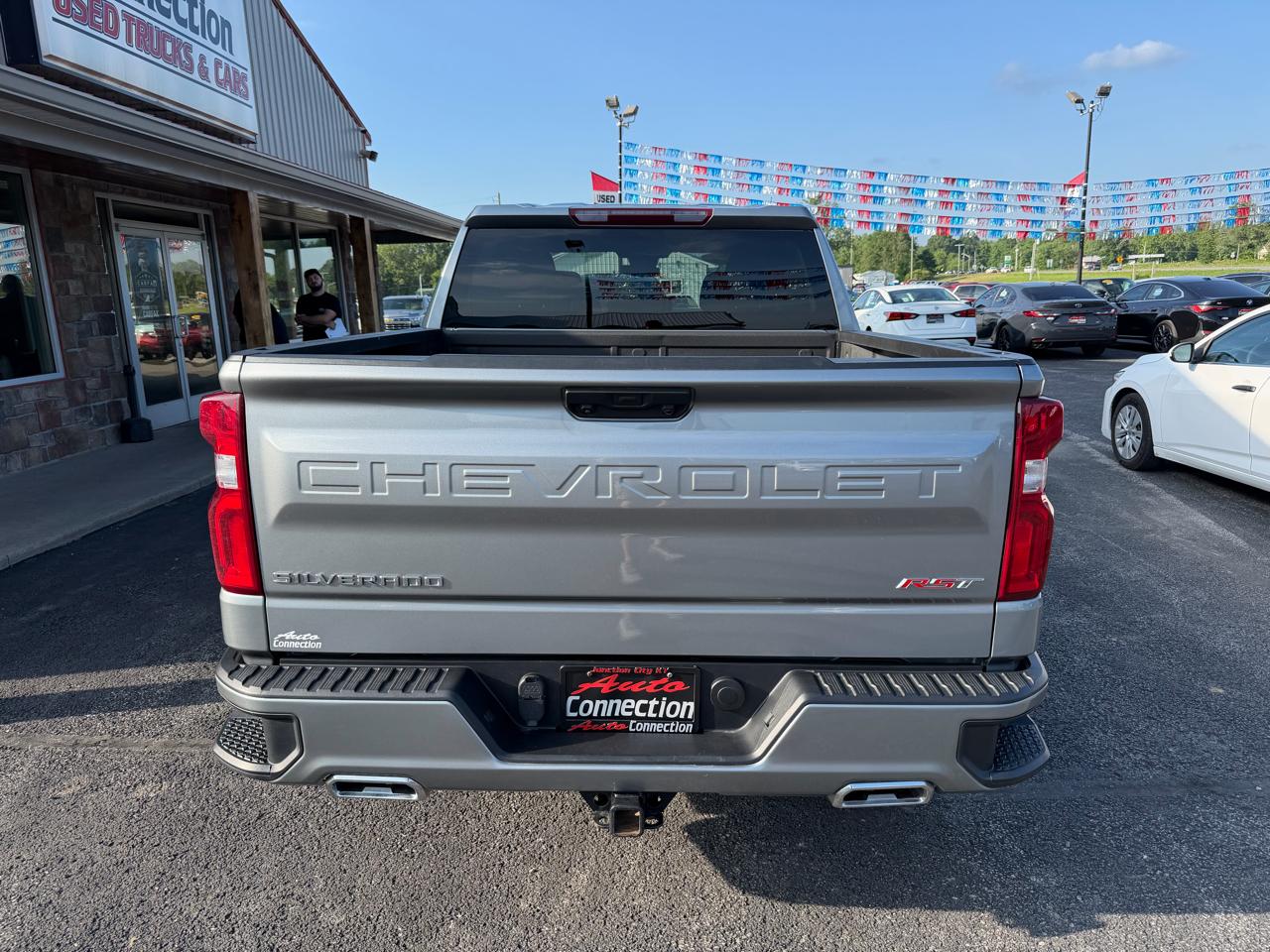 Chevrolet Silverado 1500 4WD Crew Cab 147" RST 2024