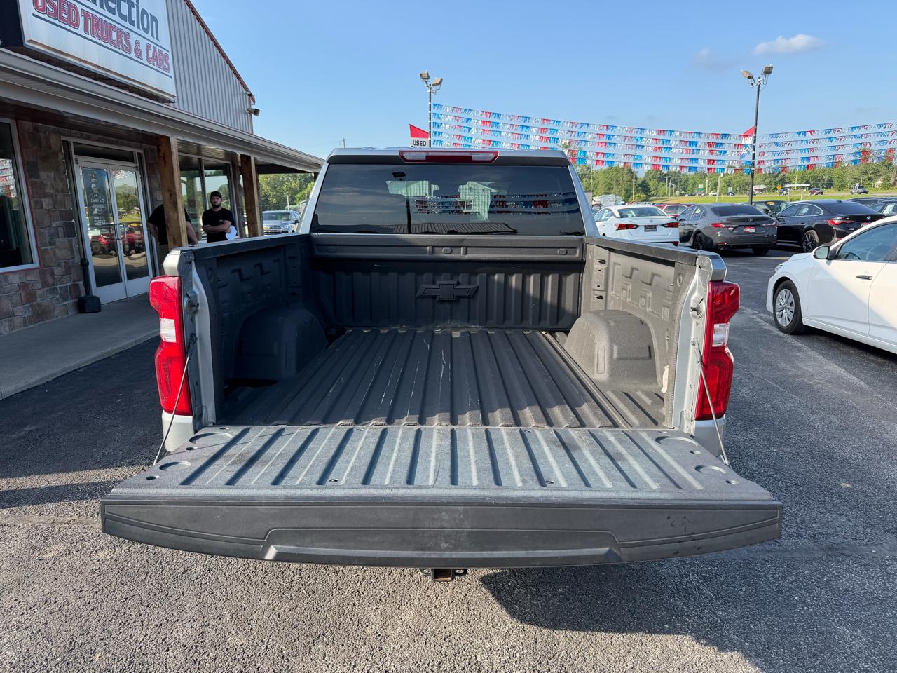 Chevrolet Silverado 1500 4WD Crew Cab 147" RST 2024