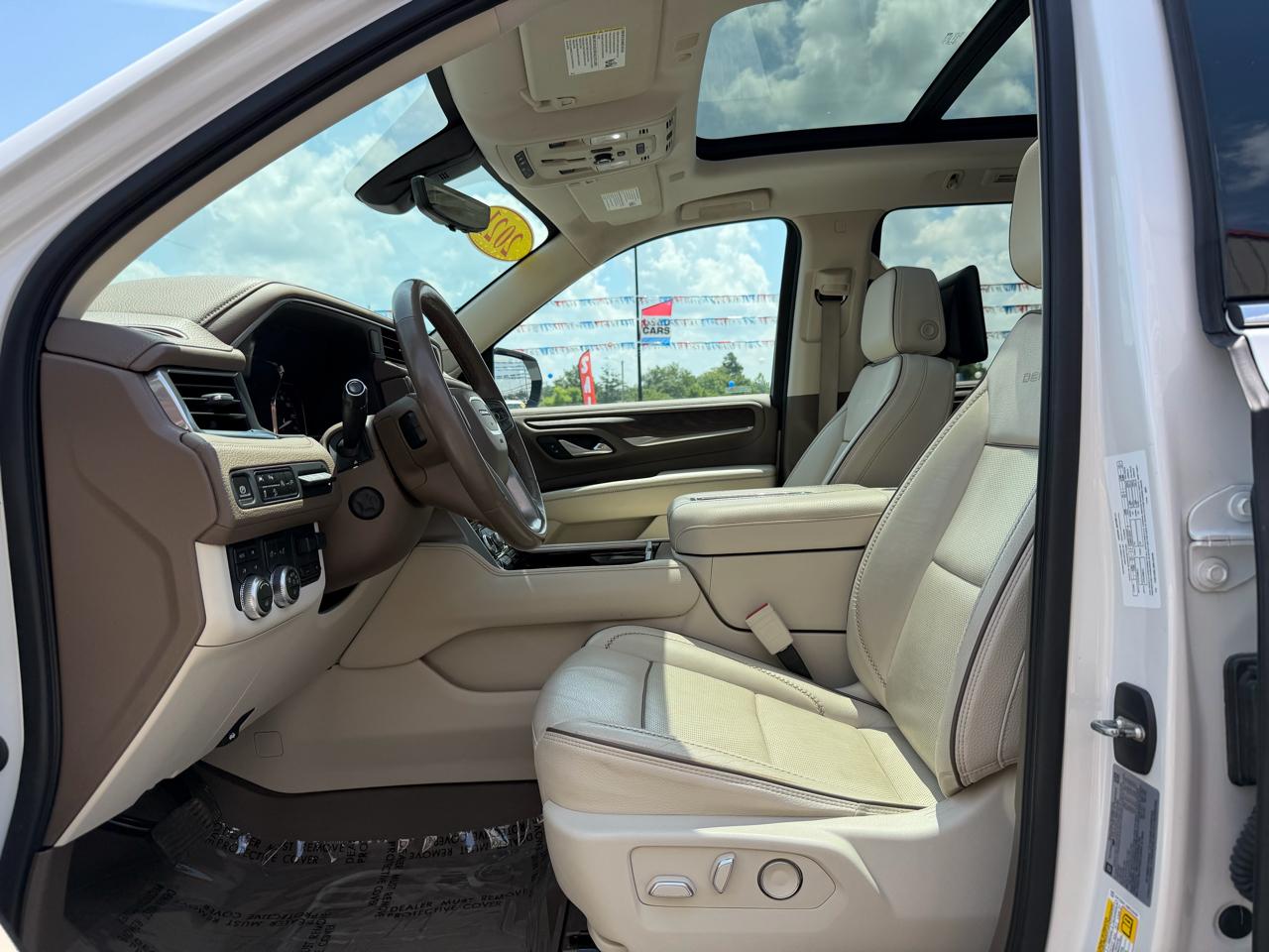 GMC Yukon 4WD 4dr Denali 2021