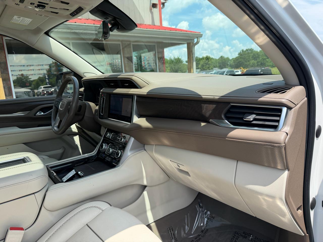 GMC Yukon 4WD 4dr Denali 2021
