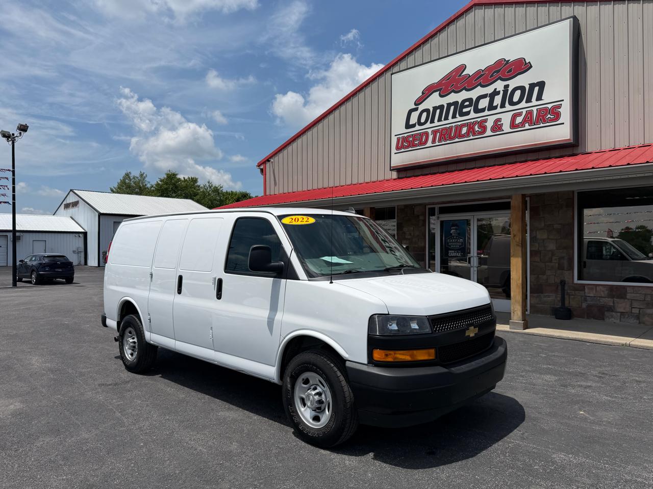 Chevrolet Express Cargo Van RWD 2500 135" 2022