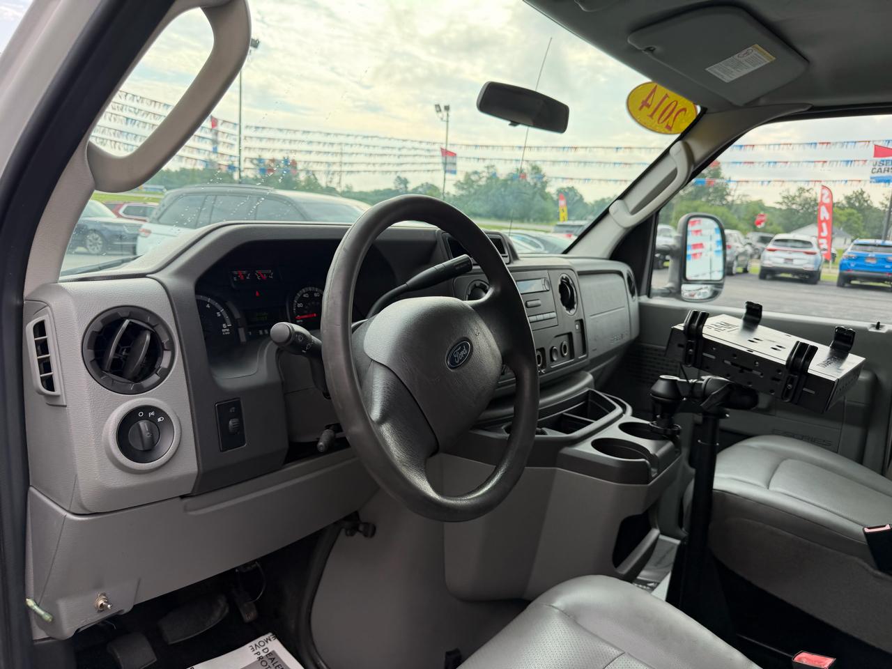Ford Econoline Cargo Van E-150 Recreational 2014