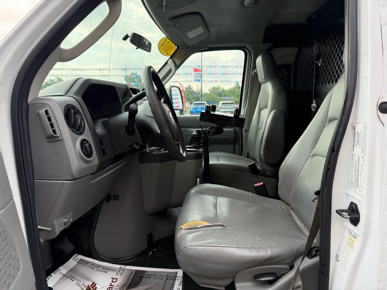 Ford Econoline Cargo Van E-150 Recreational 2014