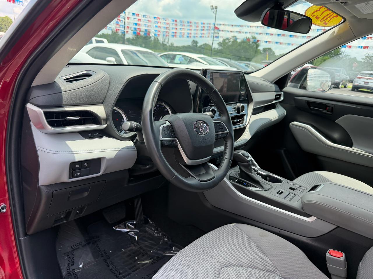 Toyota Highlander Platinum AWD (Natl) 2023
