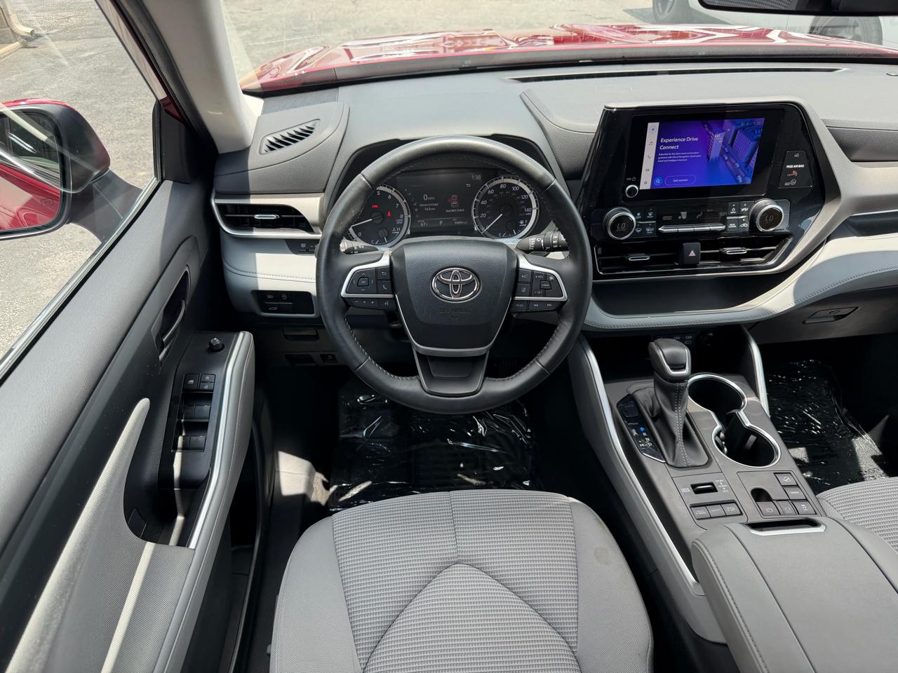 Toyota Highlander Platinum AWD (Natl) 2023
