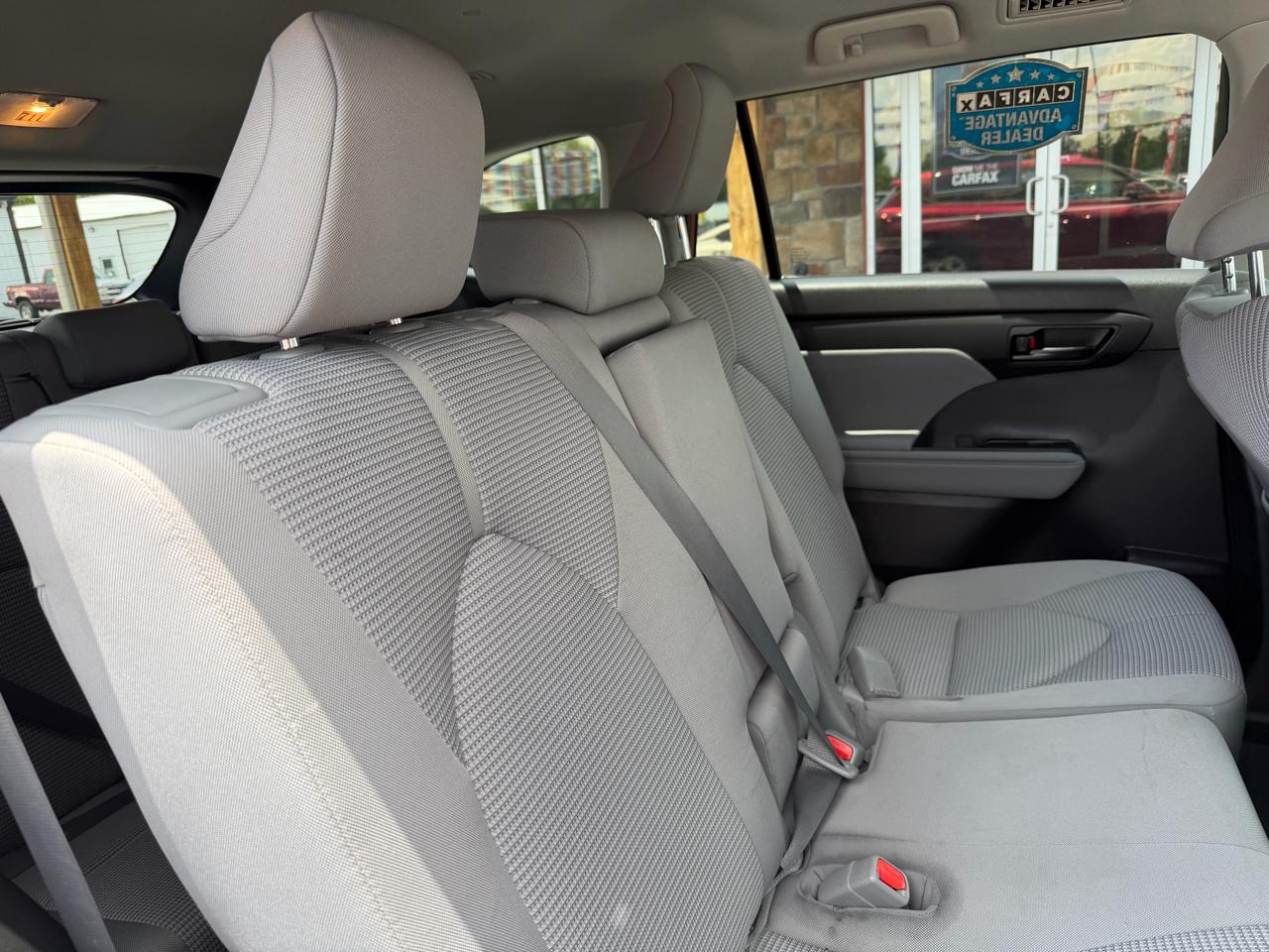 Toyota Highlander Platinum AWD (Natl) 2023