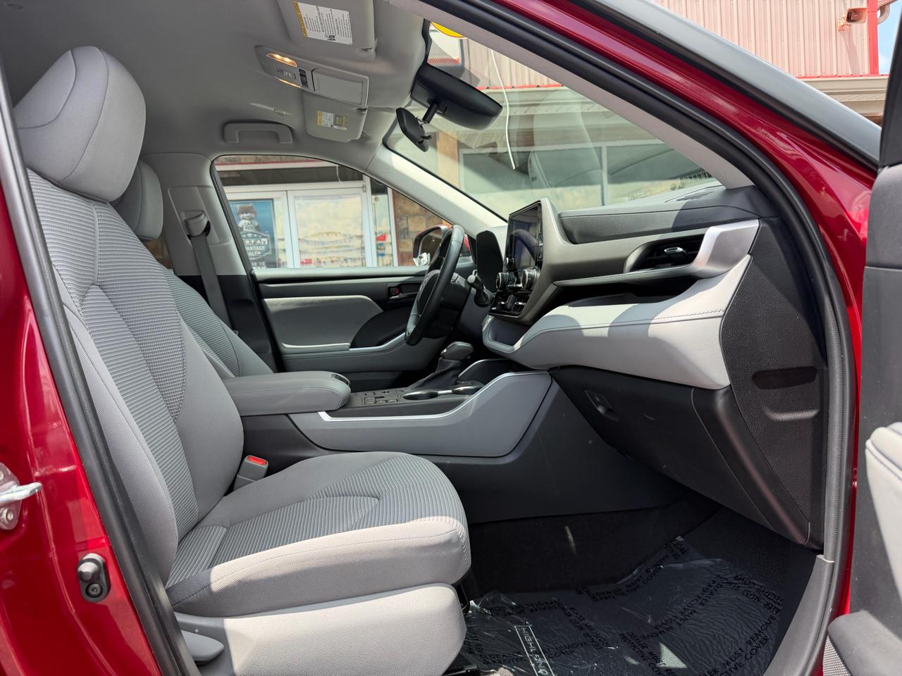 Toyota Highlander Platinum AWD (Natl) 2023