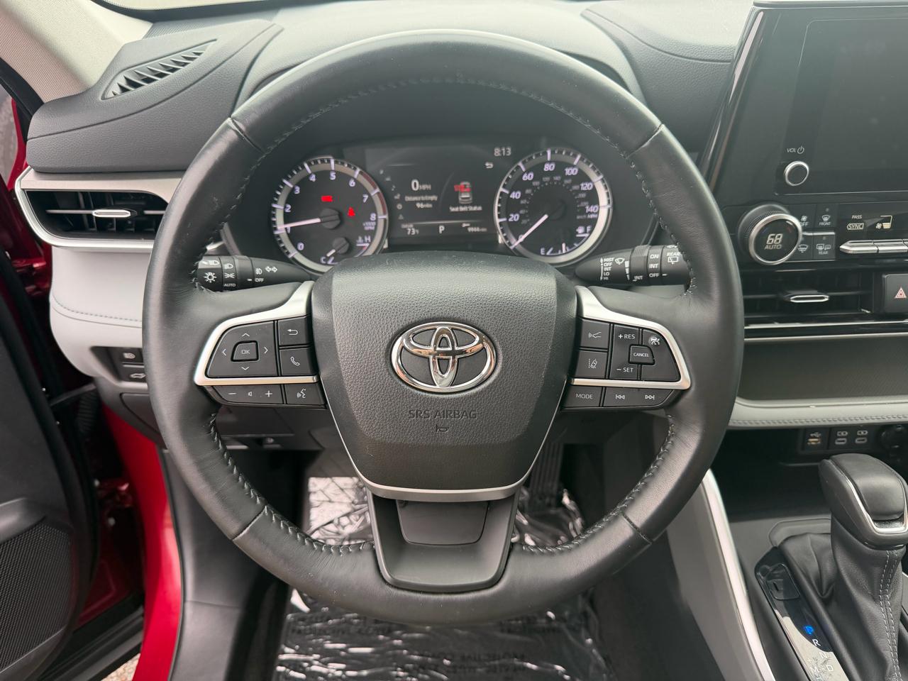 Toyota Highlander Platinum AWD (Natl) 2023