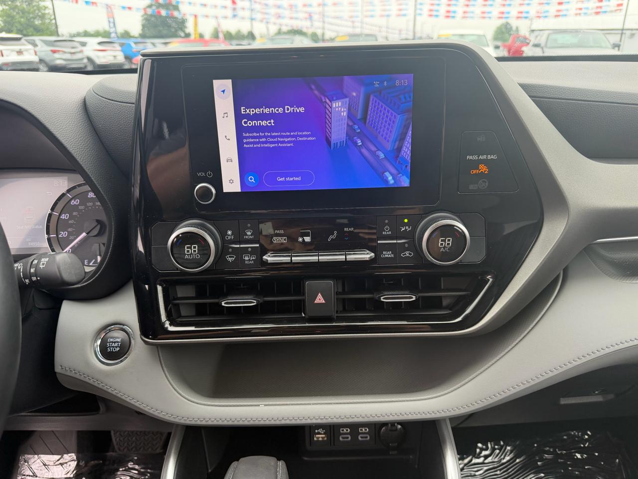 Toyota Highlander Platinum AWD (Natl) 2023
