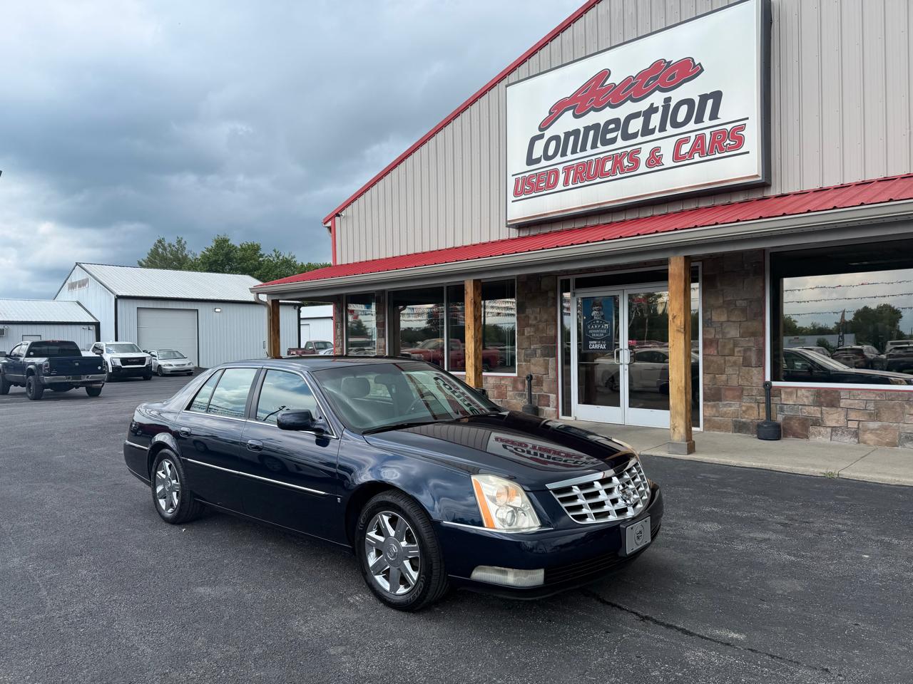 Cadillac DTS 4dr Sdn V8 2007