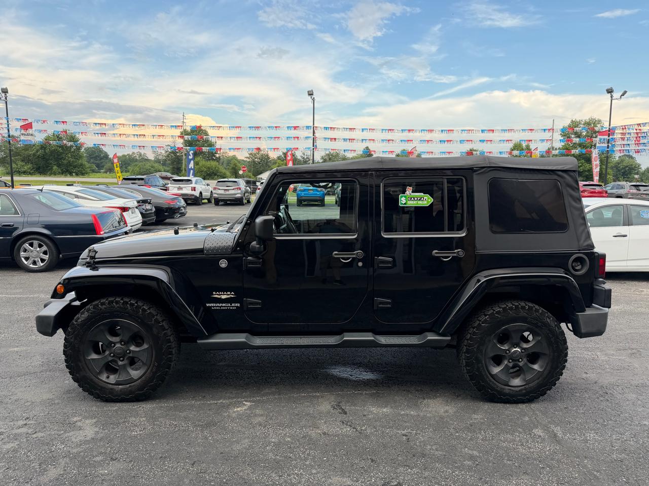 Jeep Wrangler Unlimited 4WD 4dr Sahara 2015