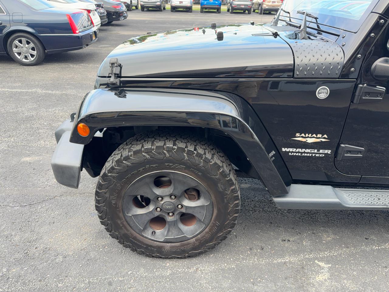 Jeep Wrangler Unlimited 4WD 4dr Sahara 2015