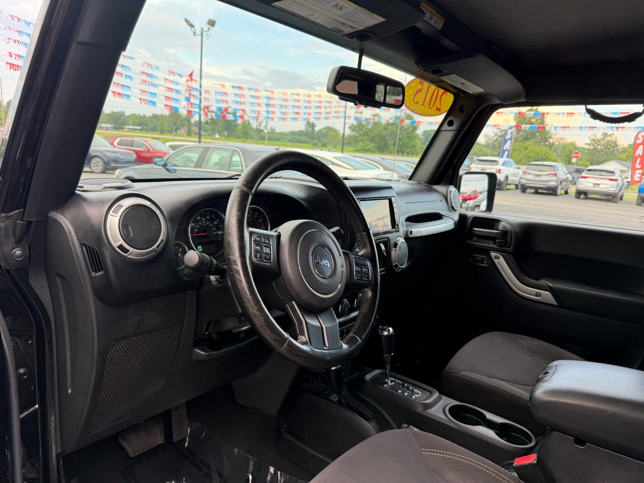 Jeep Wrangler Unlimited 4WD 4dr Sahara 2015
