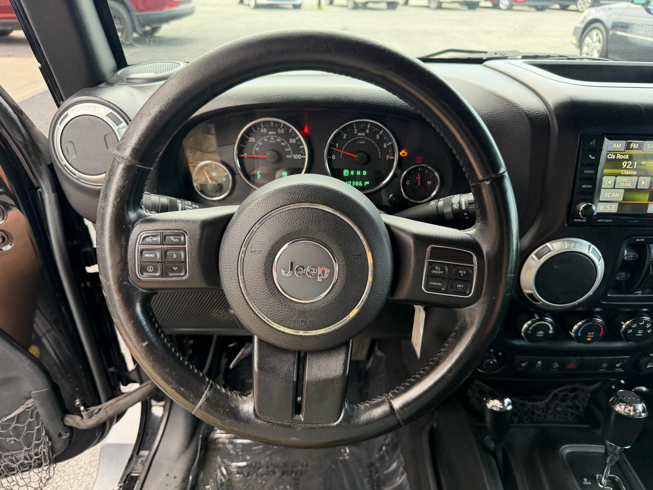 Jeep Wrangler Unlimited 4WD 4dr Sahara 2015