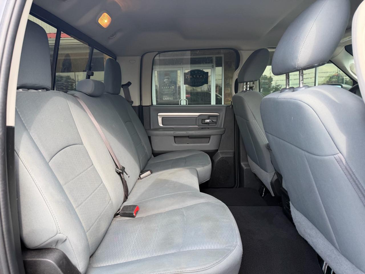 RAM 1500 Classic SLT 4x4 Crew Cab 6'4" Box 2019