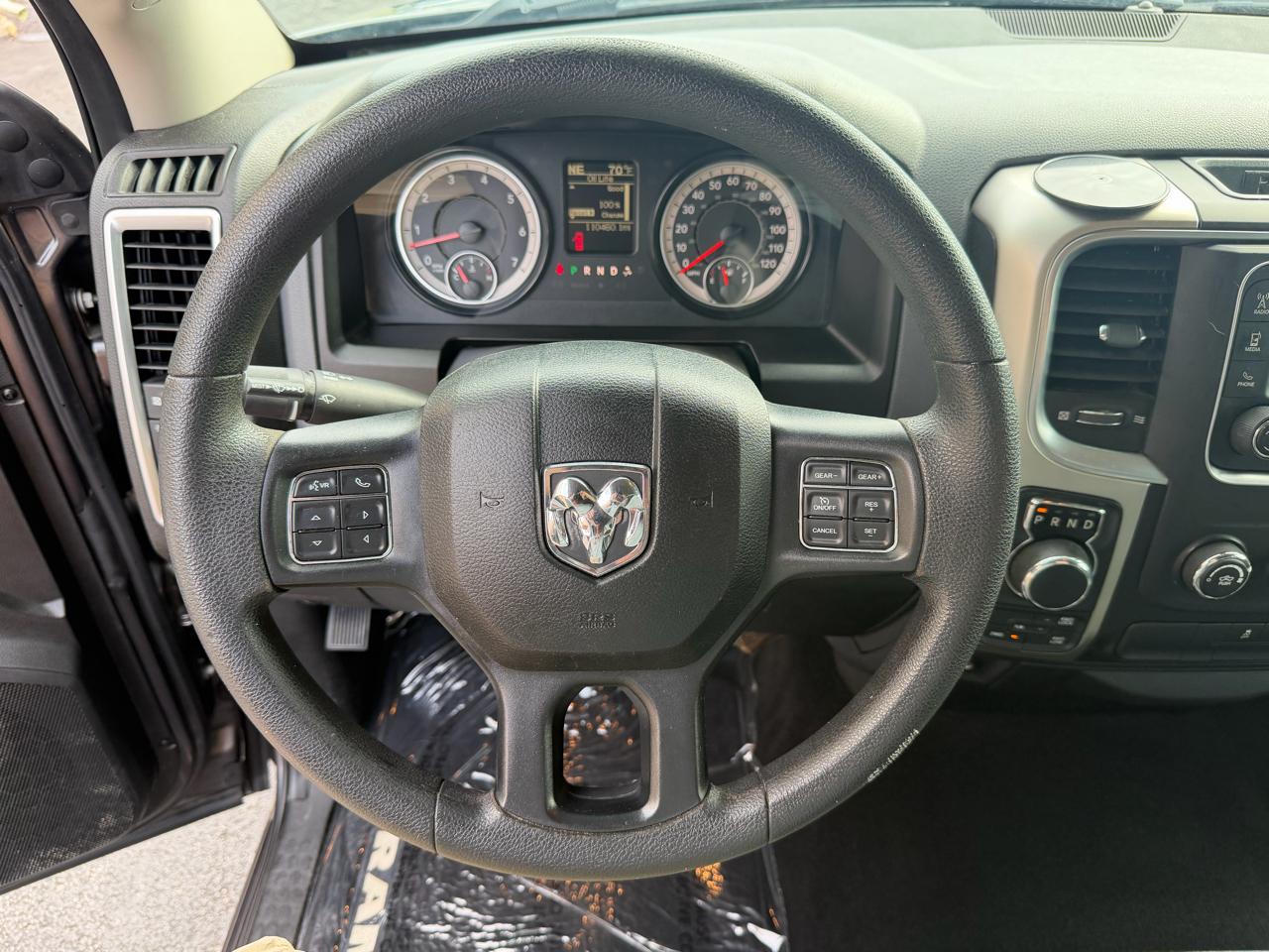 RAM 1500 Classic SLT 4x4 Crew Cab 6'4" Box 2019