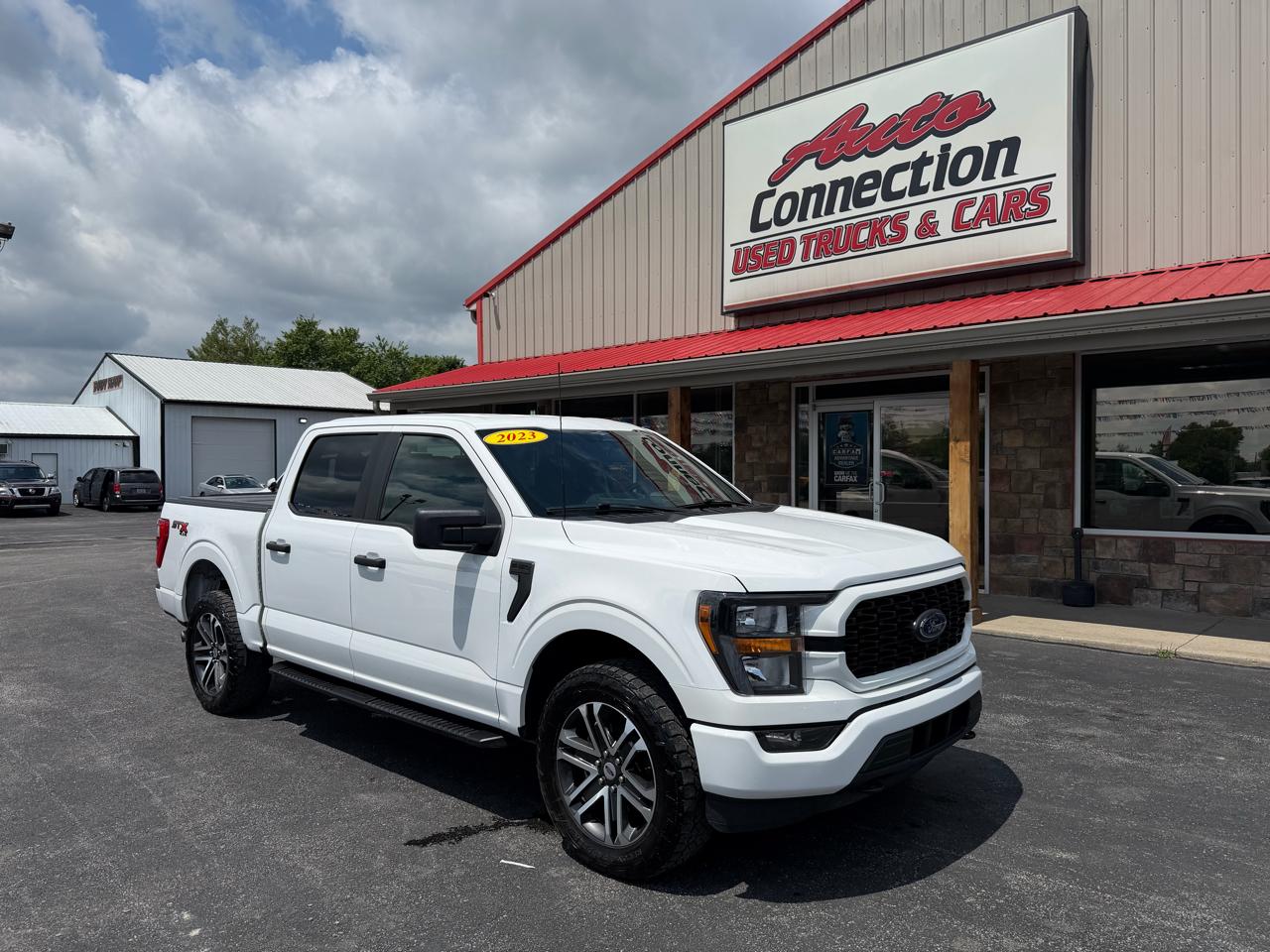 2023 Ford F-150 4WD SuperCrew 145" STX