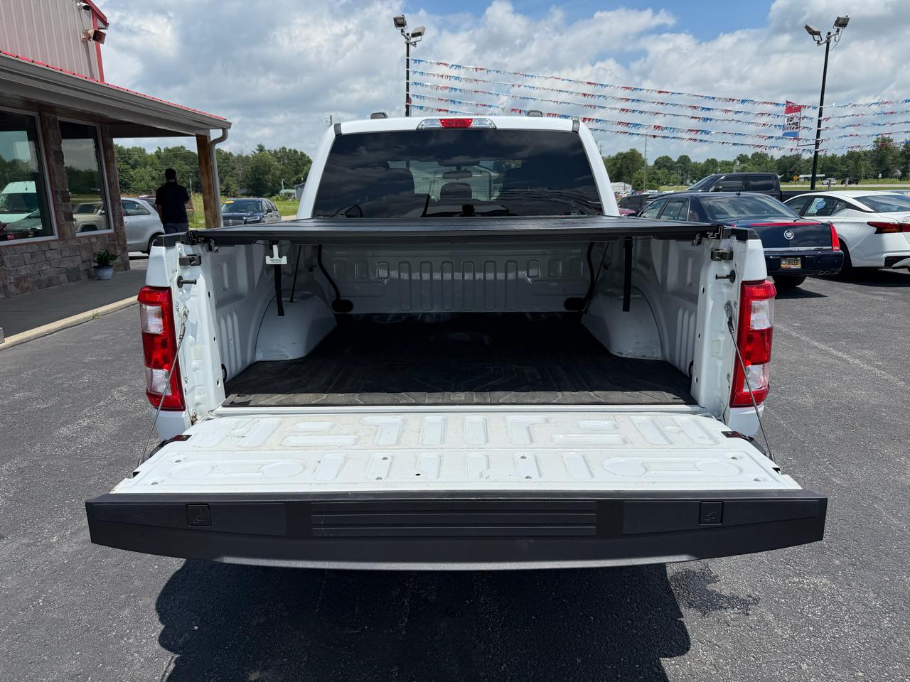 Ford F-150 4WD SuperCrew 145" STX 2023