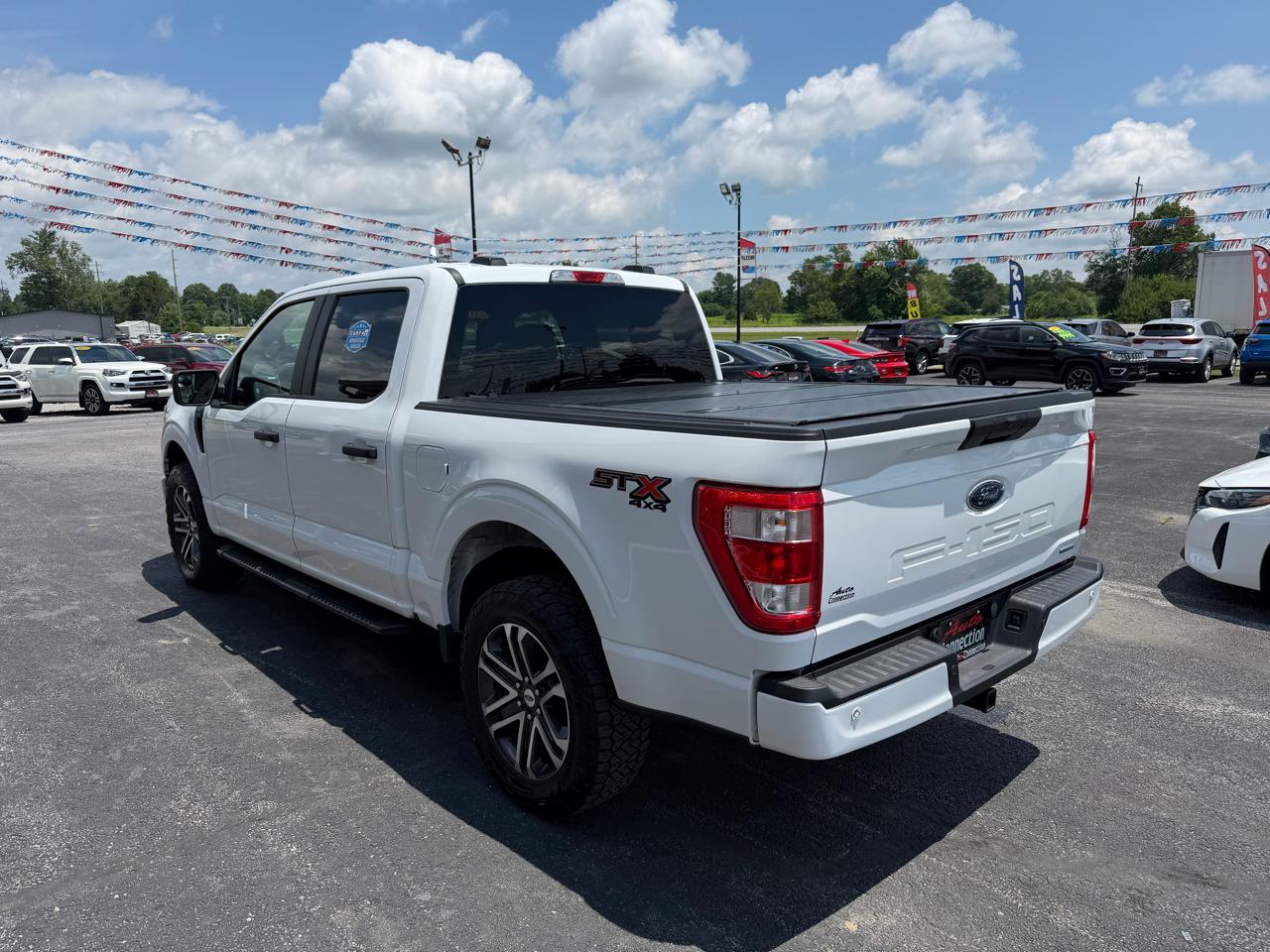 Ford F-150 4WD SuperCrew 145" STX 2023