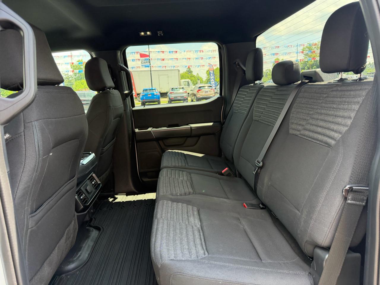 Ford F-150 4WD SuperCrew 145" STX 2023