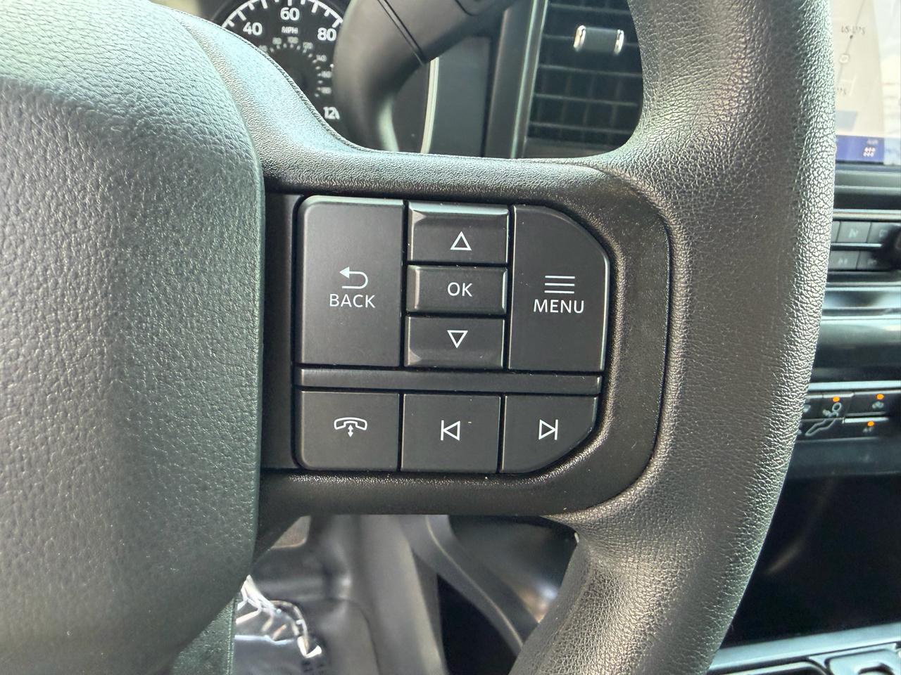 Ford F-150 4WD SuperCrew 145" STX 2023