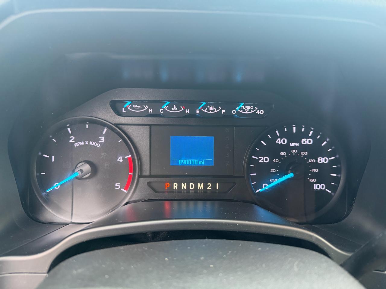 Ford Super Duty F-550 DRW 4WD Reg Cab 141" WB 60" CA XL 2019