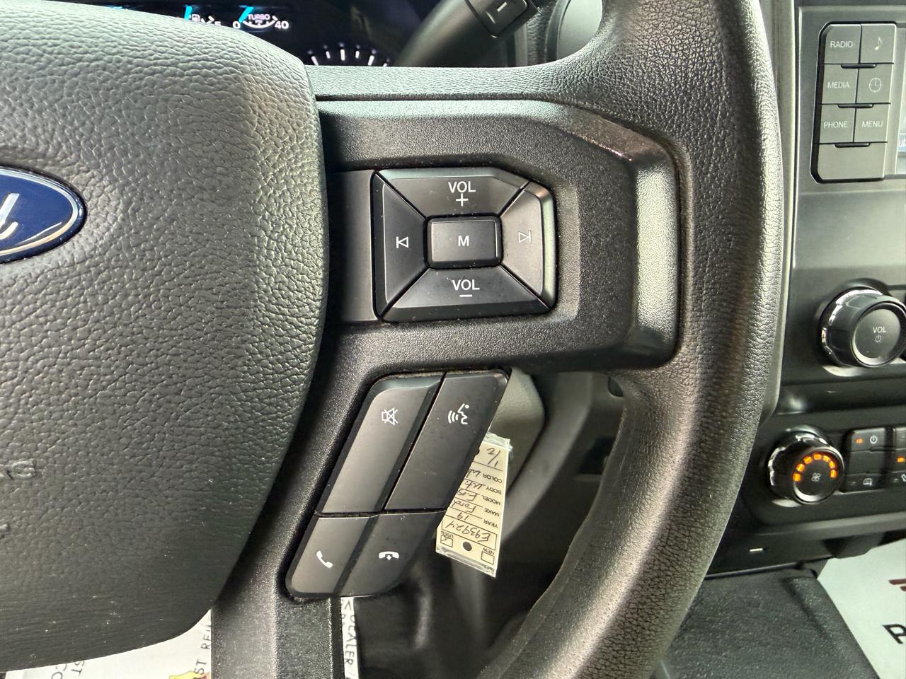 Ford Super Duty F-550 DRW 4WD Reg Cab 141" WB 60" CA XL 2019