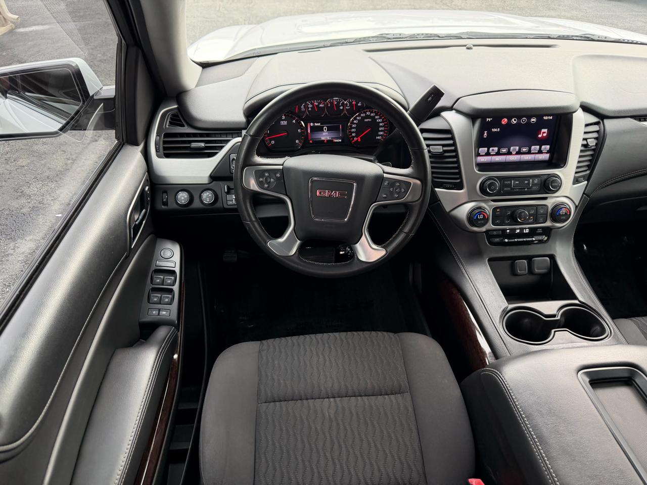 GMC Yukon 4WD 4dr SLE 2016