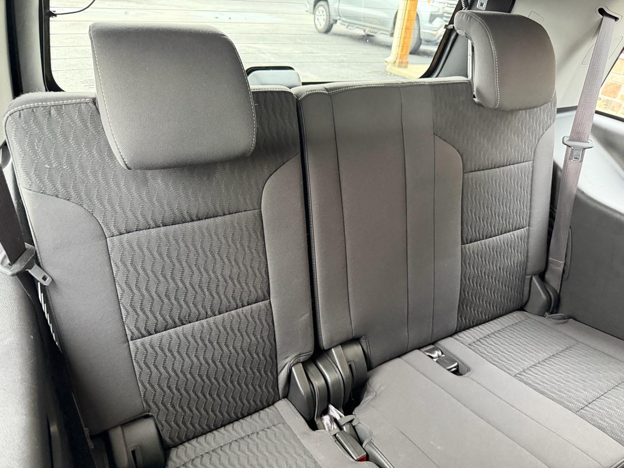 GMC Yukon 4WD 4dr SLE 2016