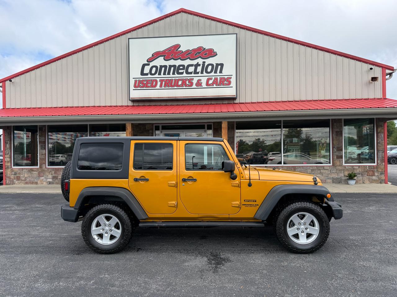 Jeep Wrangler Unlimited 4WD 4dr Sport 2014