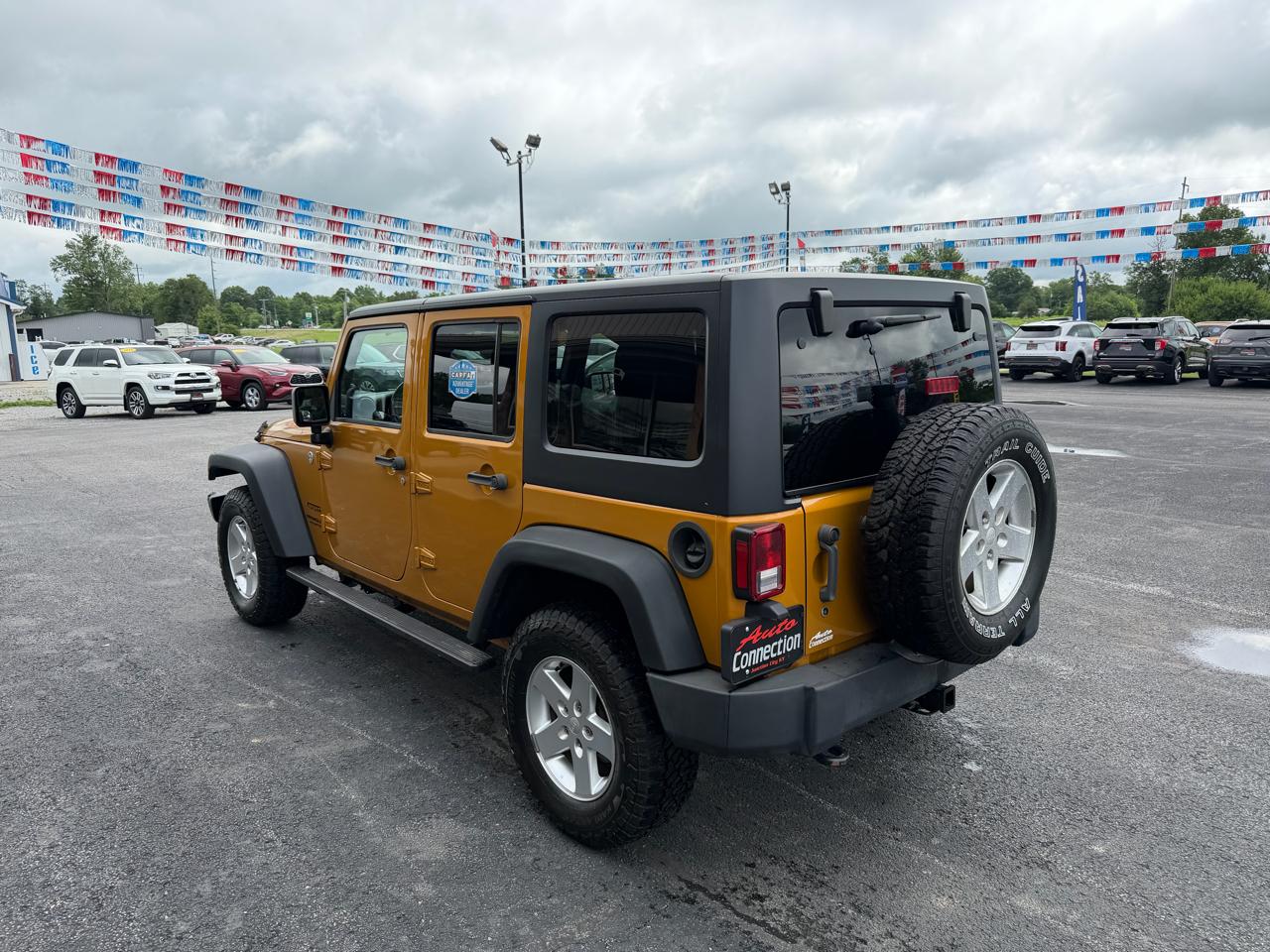 Jeep Wrangler Unlimited 4WD 4dr Sport 2014