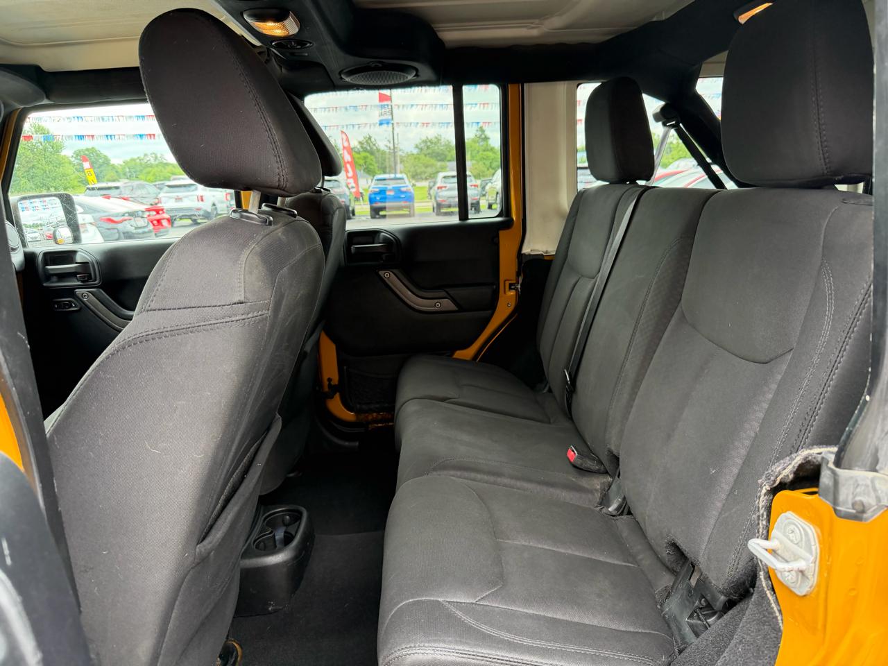 Jeep Wrangler Unlimited 4WD 4dr Sport 2014